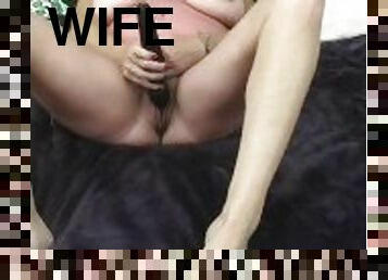 Hotwife cums hard! Dildo fuck and grool cleanup
