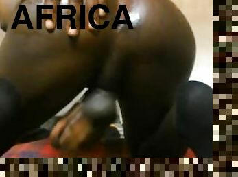 AFRICAN BISEXUAL GUY WITH BIG ASS STRIPPING