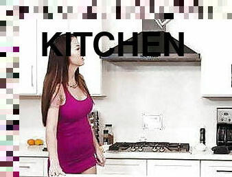 Kenzie Madison Wants This Hot Pussy In The Kitchen So Bad