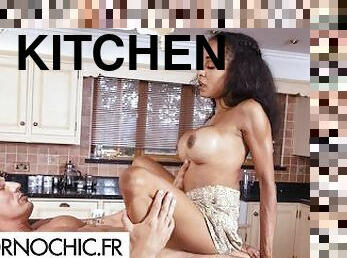 Hot sex in the kitchen with Alyssa Divine