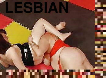 pillu-pussy, lesbo-lesbian, naamalla-istuminen, kovaa