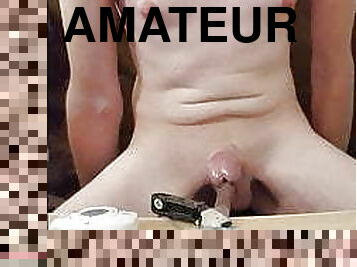 amateur, ejaculation-sur-le-corps, jouet, gay, allemand, bdsm, jeune-18, ejaculation, minet