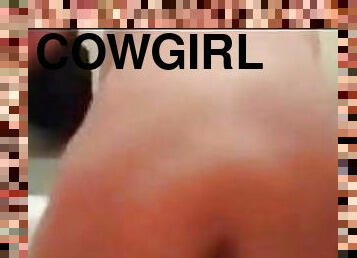 cowgirl-posisi-sex-wanita-di-atas-pria