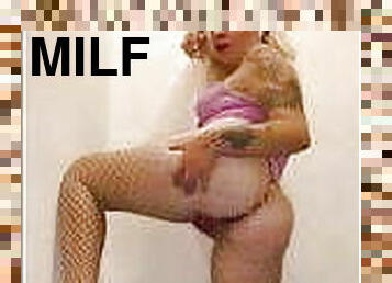 pillu-pussy, milf, sormettaminen, pitkät-sukat, pov, blondi, kiinni-jäänyt, lähikuva, peräreikä, kiusaaminen