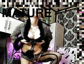 Famous mature webcam slut-goddess AimeeParadise &amp; piercing..