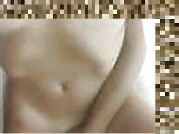 asiatic, masturbare-masturbation, sfarcuri, nudist, orgasm, pasarica, slabanoaga, bunaciuni, vedeta, facut-acasa