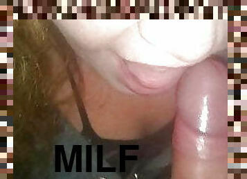 grosse, milf, belle-femme-ronde, joufflue, rousse, britannique, bite, sucer