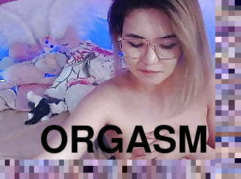Masturbating on camera, orgasm, sexy Asian girl