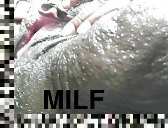 clítoris, masturbación, orgasmo, coño-pussy, squirting, amateur, negra-ebony, madurita-caliente, mamá, negra