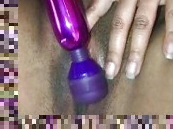 My pussy get wet playing with my vibrator