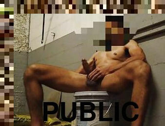 poilue, énorme, masturbation, public, gay, arabe, branlette, secousses, solo, musclé