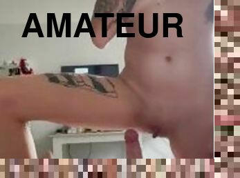 orgasme, amateur, babes, fellation, ejaculation-sur-le-corps, énorme-bite, ados, rousse, réalité, tatouage