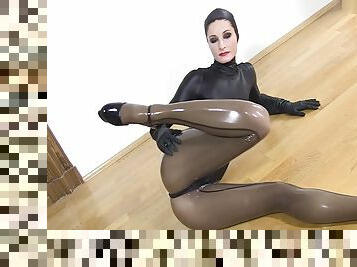 This Czech Model Has Amazing Legs Wear A Latex Pantyhose From Fetsfash