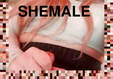 Shemale gives herself a huge facial and mouthful