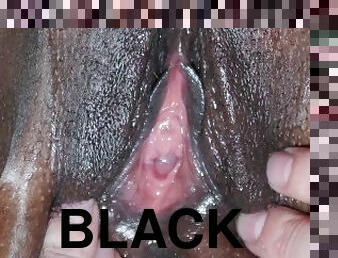 extrem, masturbare-masturbation, pasarica, negresa, negru, stramta, uda