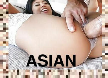 asiatique, gros-nichons, anal, fellation, énorme-bite, jouet, pornstar, ejaculation-interne, lingerie, bite