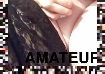 masturbation, orgasme, pisser, chatte-pussy, amateur, belle-femme-ronde, première-fois, fétiche, solo, humide