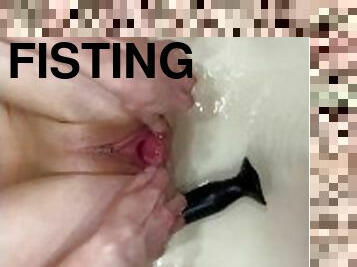 con-el-puño, masturbación, meando, coño-pussy, squirting, amateur, juguete, casero, pies, vagina