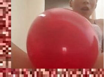 Watch me squirt from the balloon challenge