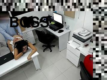 Girl boss fucks her coworker next to the assitent