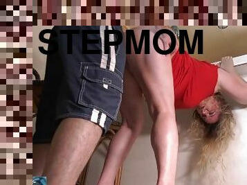 Stepmom gets pics for anniversary of secretary sucking husband's dick so she fucks her stepson