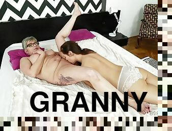Chubby granny jessye and a sexy russian gal dominica phoenix do it lesbian way
