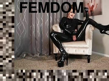 masturbarsi, amatoriali, eruzioni-di-sperma, feticci, latex, donne-dominanti, dominazione, stivali, dominazione-femminile