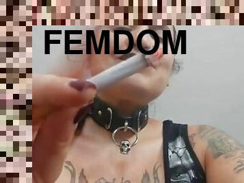 amaterski, pov, fetiš, sami, pušenje-smoking, brinete, femdom, tetovaže