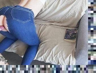 Nympho Roommate Fucked in Ripped Jeans Denim and Finishing With Huge Cumshot