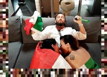 gros-nichons, fellation, célébrité, pornstar, ejaculation-interne, trio, européenne, euro, italien, réalité