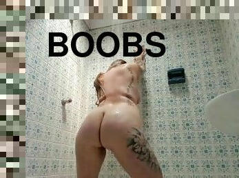 BBW EmberMae Auroramae Teasing and Twerking in the Shower (Glass Dildo Cum)