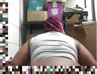 Chubby black girl practices twerking in the bathroom  Hannah Hundred