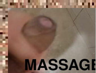 Long dick massaged in bathroom ????
