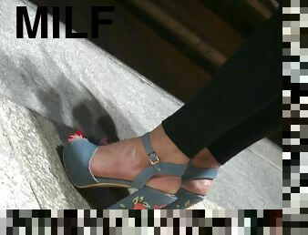 amateur, milf, cam, espion, voyeur, pieds, fétiche, brunette, caché, talons-hauts