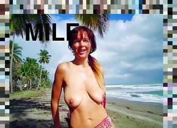 gros-nichons, en-plein-air, public, babes, milf, maman, plage, blonde, naturel, seins