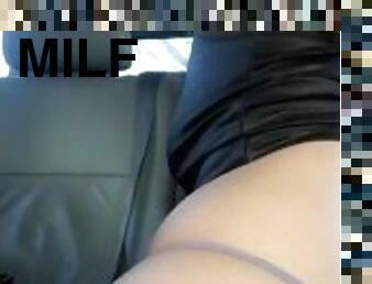 young milf gets naughty in the car
