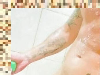 baignade, gay, branlette, brésil, douche, solo, musclé, minet, tatouage