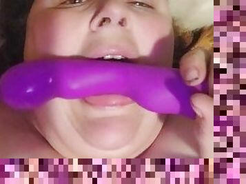 Bbw toy sucker