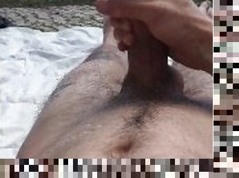 en-plein-air, amateur, ejaculation-sur-le-corps, branlette, solo