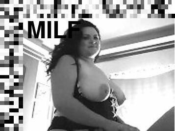 suurtiss, suur, strapon, naine, lesbid, milf, latiina, emme, kättevõtmine, bbw