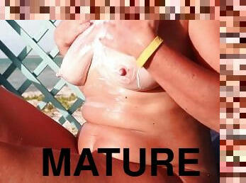masturbare-masturbation, nudist, batran, in-afara, public, amatori, matura, milf, mama, camera