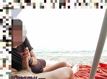 gros-nichons, masturbation, en-plein-air, public, amateur, milf, française, plage, secousses, ejaculation