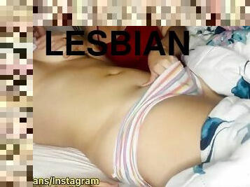 Calientes en la madrugada dos lesbiana