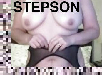 Mom rides huge bbc dildo for stepson webcam