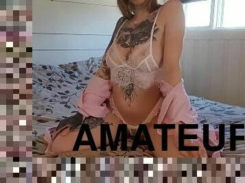 amateur, babes, française, blonde, lingerie, petite, solo, tatouage, taquinerie