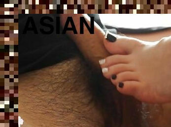 asiatique, japonais, pieds, ejaculation, pute, fétiche, chinoise, coréen, branlette-avec-les-pieds, orteils