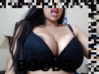 tetas-grandes, enorme, pezones, amateur, latino, regordeta, webcam, tetas, a-solas, morena