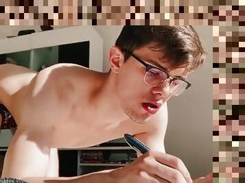 18 year old horny College twink sende his math teacher a hot porn Video EXTREM HOT