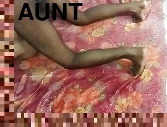 2500 Rpy Mai Aunty Ko Ghar Bula Kr Pela Hindi Audio