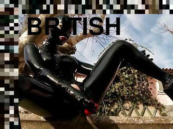 gros-nichons, en-plein-air, milf, jouet, bdsm, britannique, fétiche, latex, solo, rasé